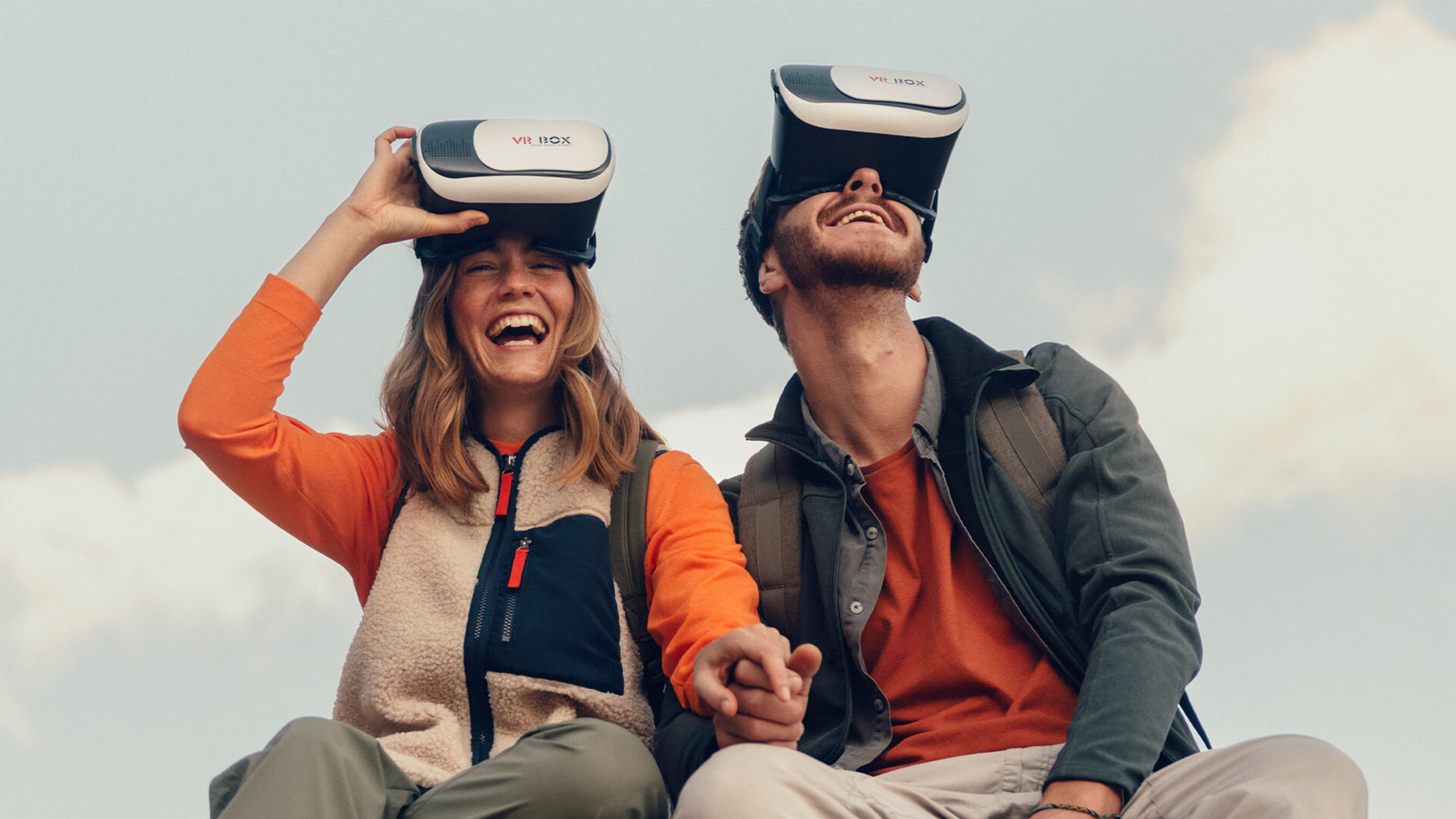 50-50 Desktop tech bild